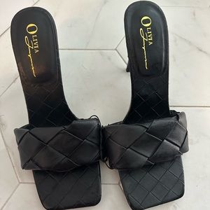 Bought never worn! Size 8